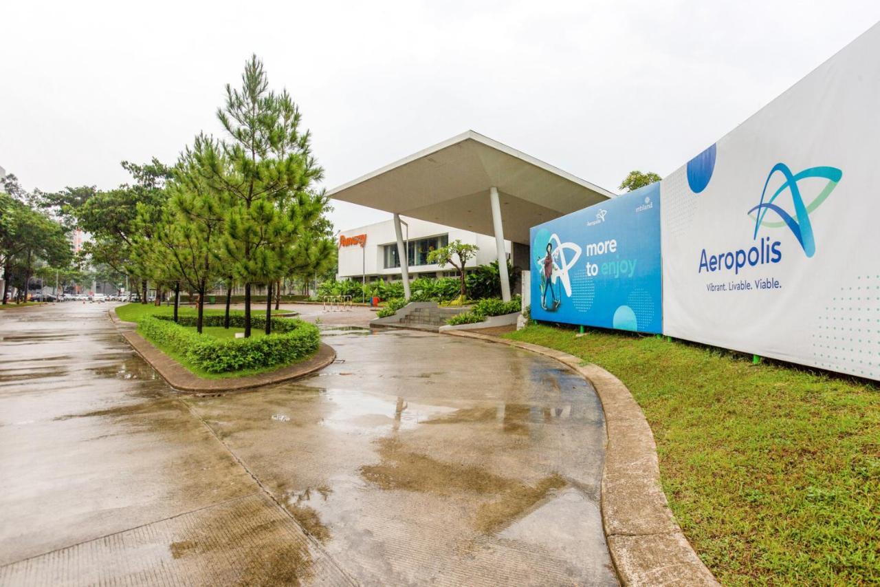 Oyo 3247 Afira Rooms Aeropolis Tangerang Eksteriør bilde