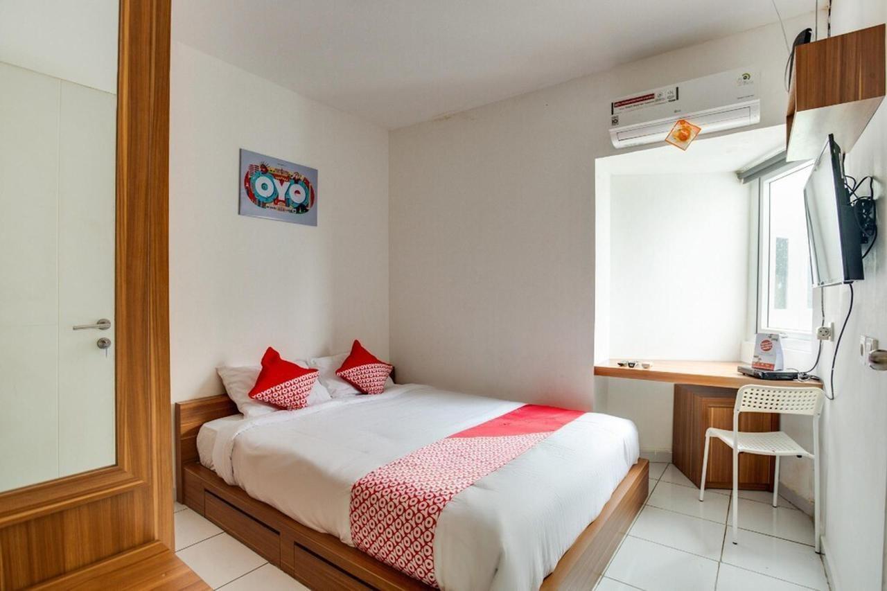Oyo 3247 Afira Rooms Aeropolis Tangerang Eksteriør bilde